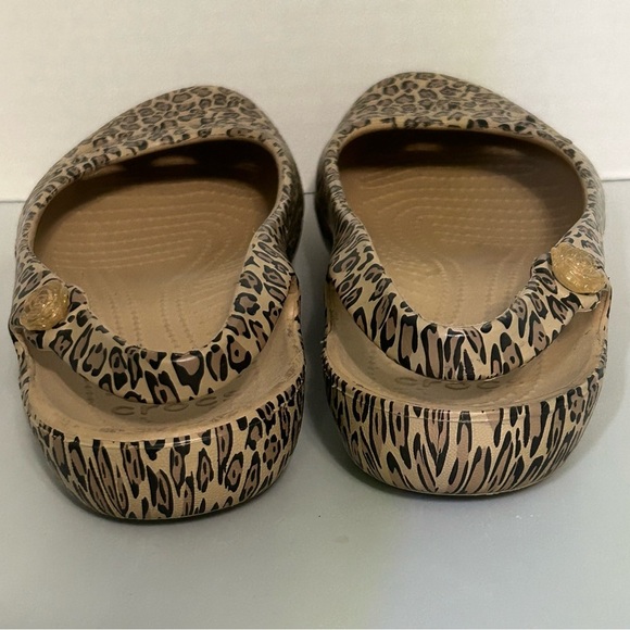 Crocs Kadee Women's Leopard Print Flats Size 9 - Picture 2 of 4